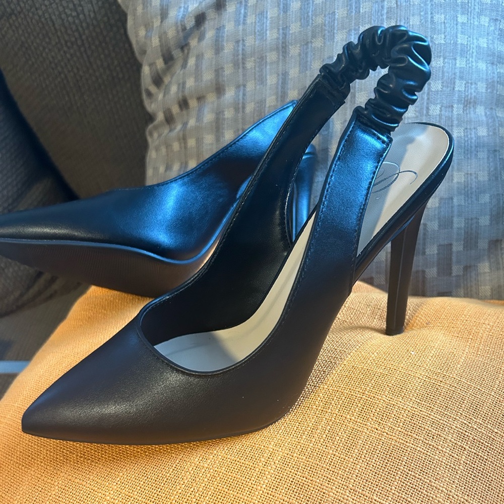 Black Heels (Stilettos)